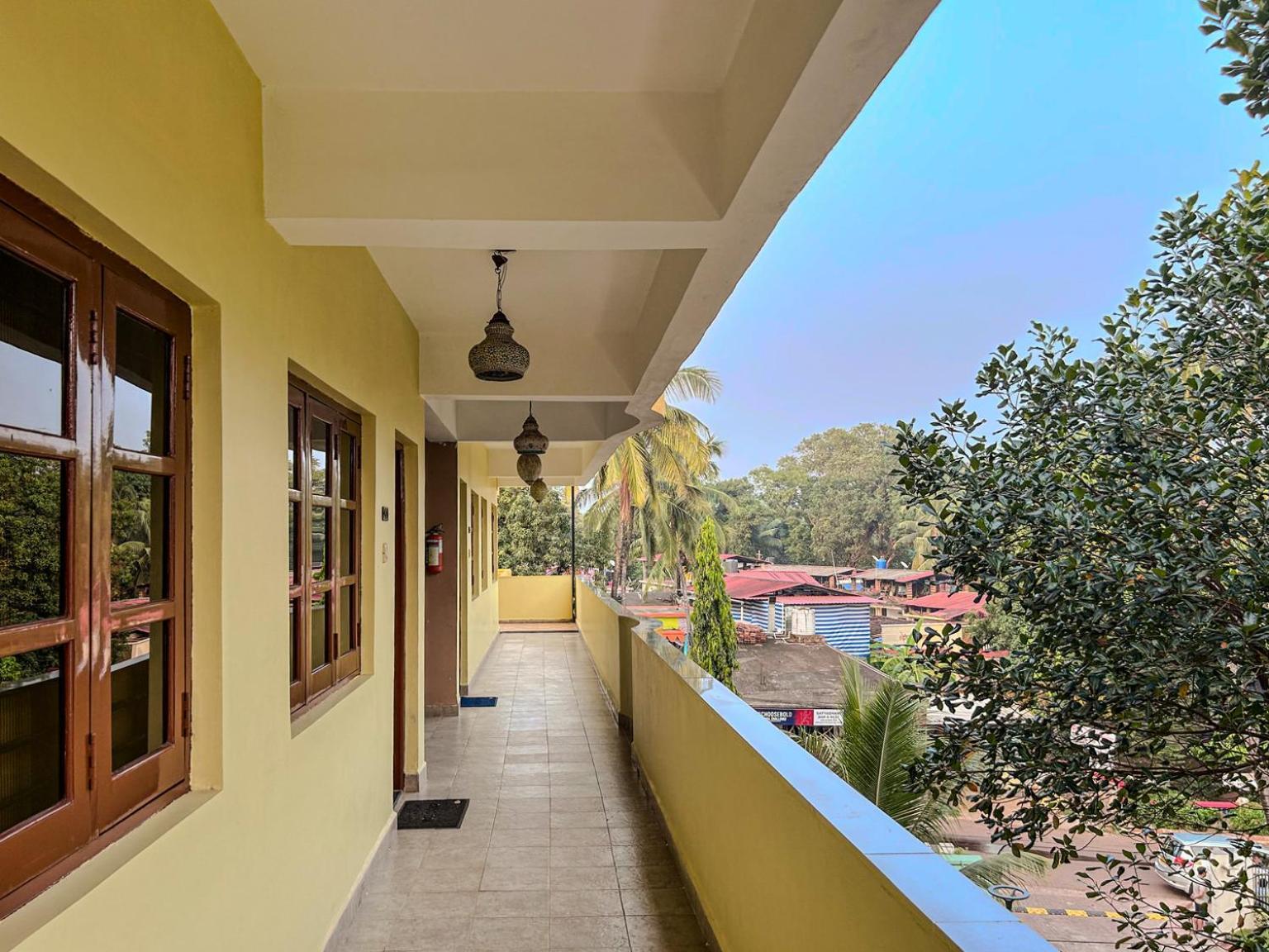 La Costa Residency Hotell Anjuna Exteriör bild