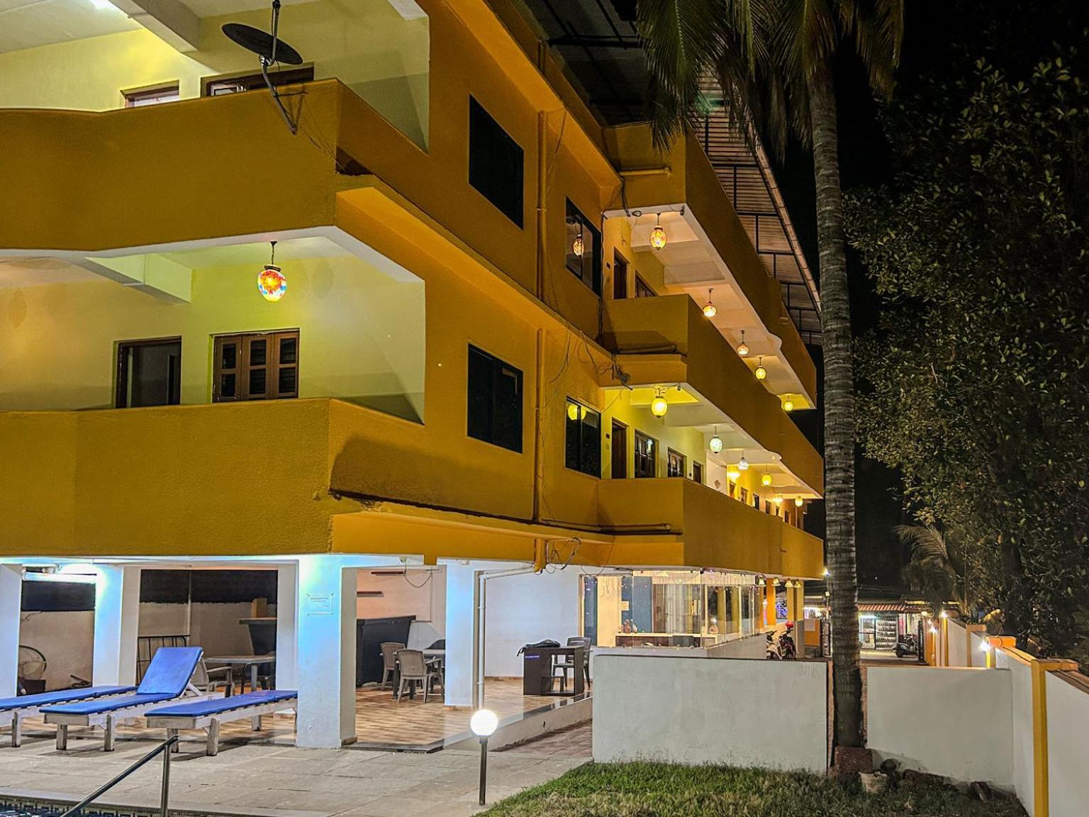 La Costa Residency Hotell Anjuna Exteriör bild