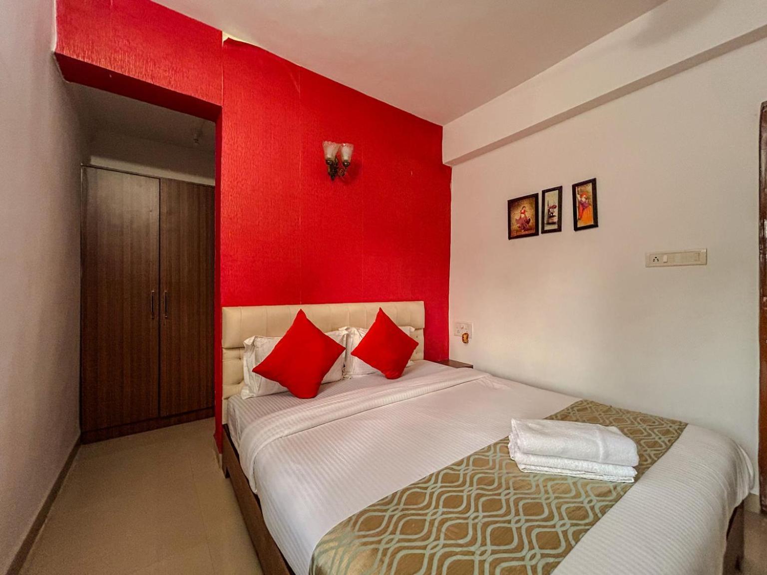 La Costa Residency Hotell Anjuna Exteriör bild